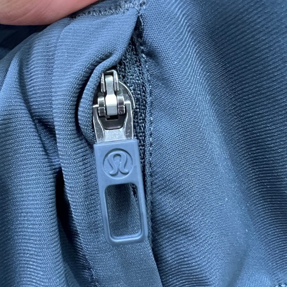 Lululemon Surge Jogger Regular Pants Stretch‎ Woven Iron Lightweight Size Medium - Picture 6 of 12